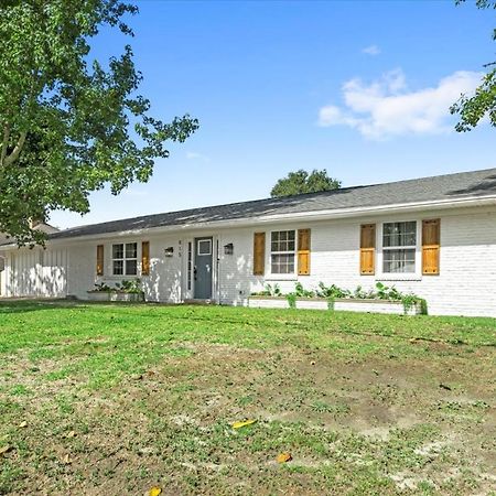 Ranch Home Gem 5Br Home Sleeps 12 With Game Room Gulfport Εξωτερικό φωτογραφία