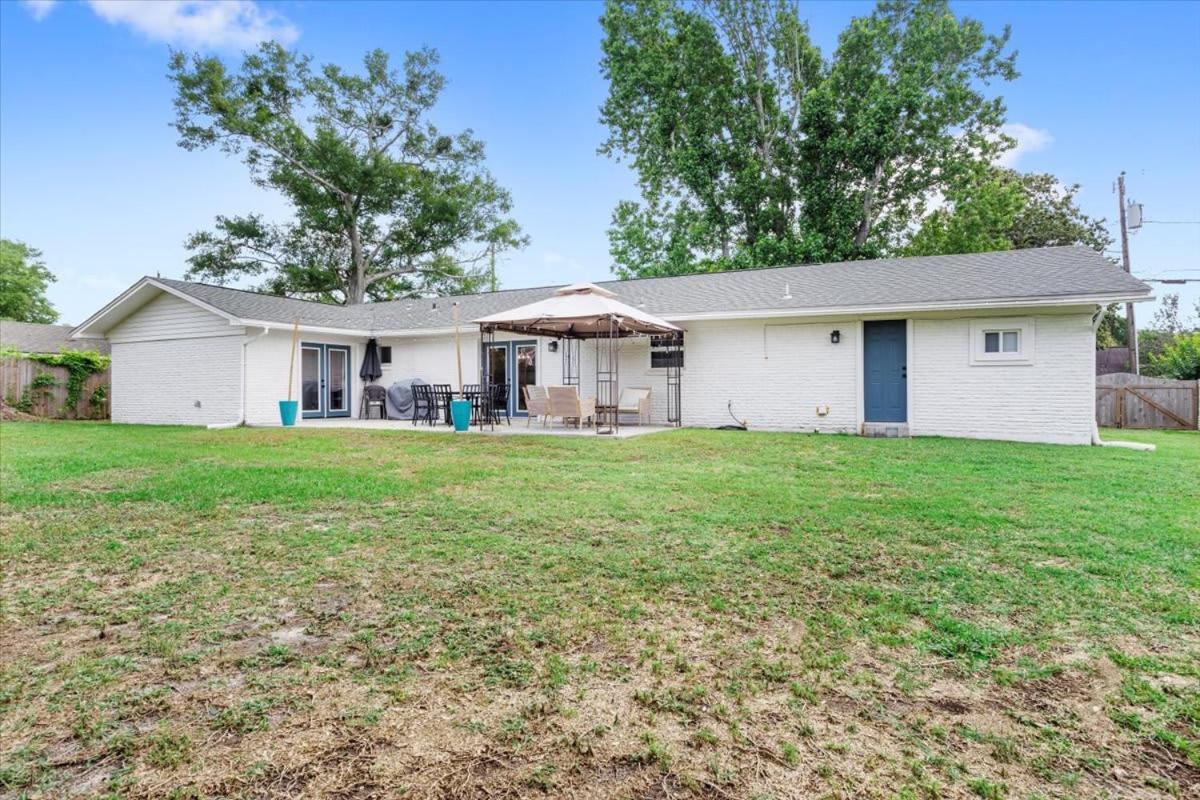 Ranch Home Gem 5Br Home Sleeps 12 With Game Room Gulfport Εξωτερικό φωτογραφία