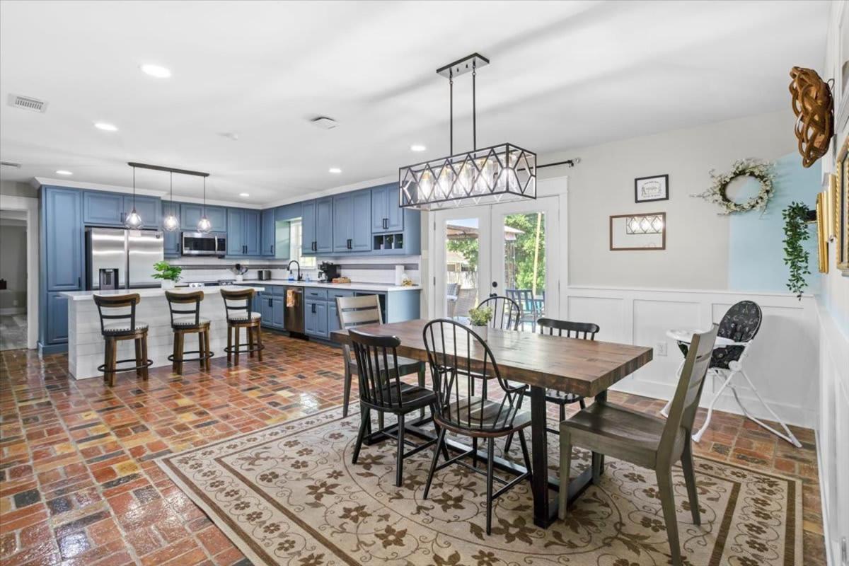 Ranch Home Gem 5Br Home Sleeps 12 With Game Room Gulfport Εξωτερικό φωτογραφία
