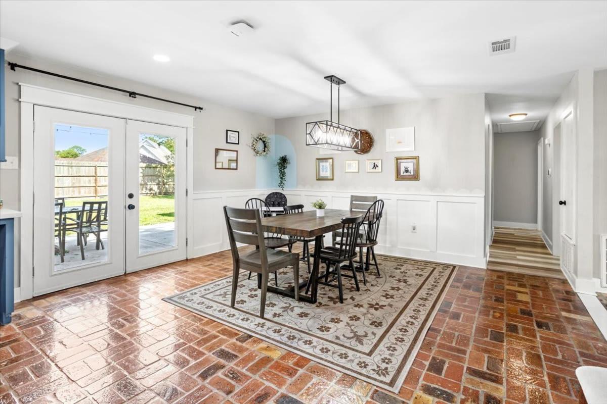 Ranch Home Gem 5Br Home Sleeps 12 With Game Room Gulfport Εξωτερικό φωτογραφία