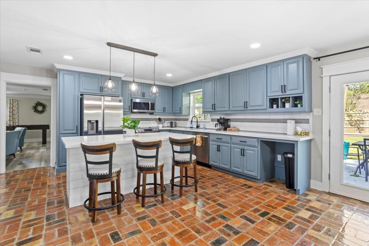 Ranch Home Gem 5Br Home Sleeps 12 With Game Room Gulfport Εξωτερικό φωτογραφία